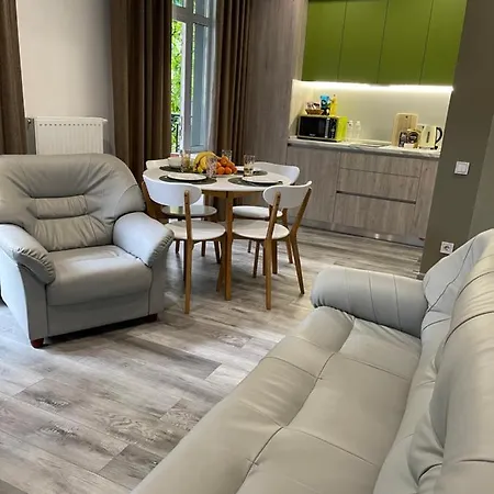 ясная поляна Apartman Odessza